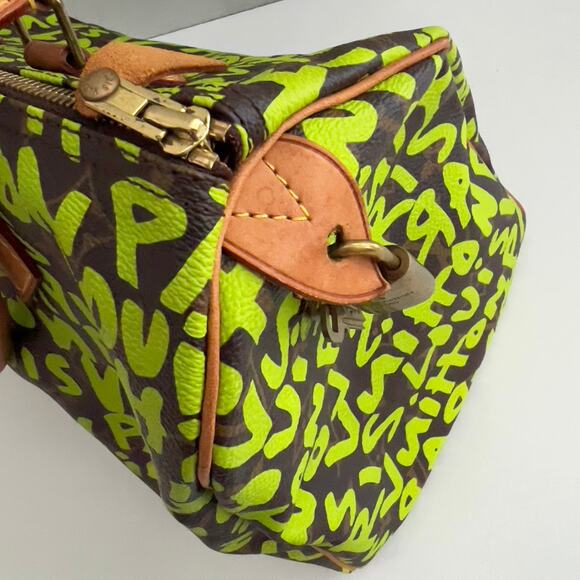 Louis Vuitton Monogram Green Graffiti Speedy 30 - Picture 5 of 13